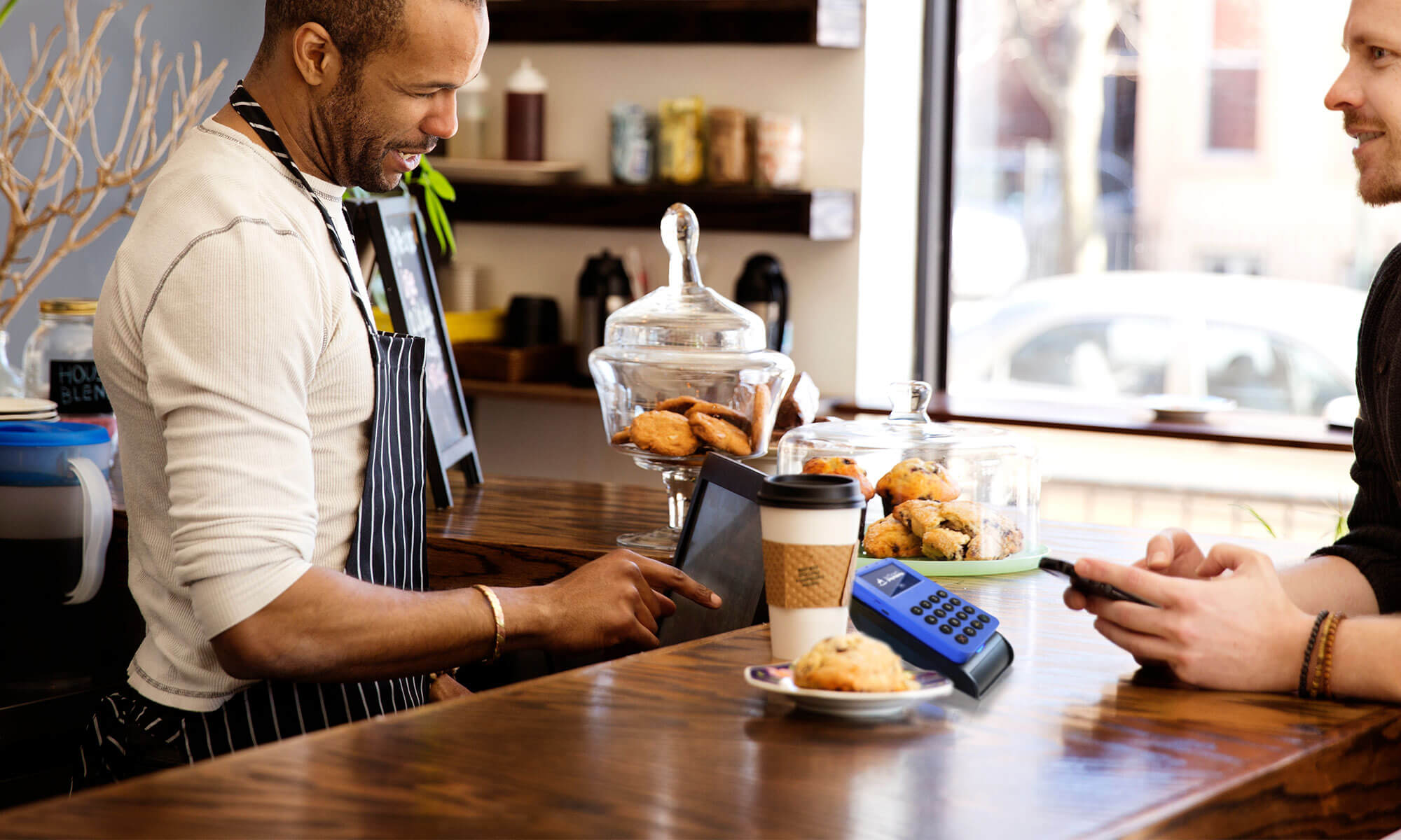 SurfPad on a café counter